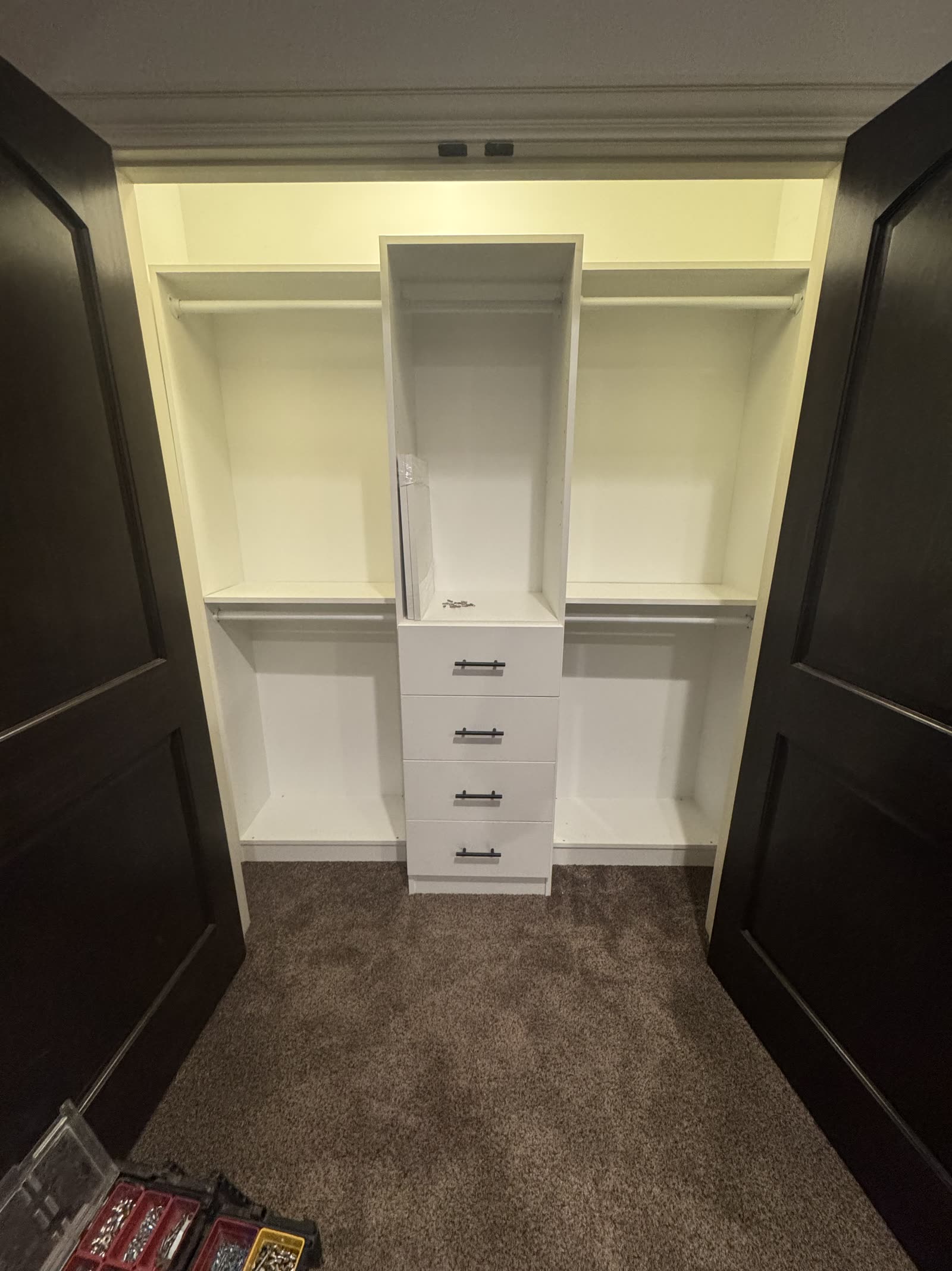 Built-ins, Closets & Wardrobes